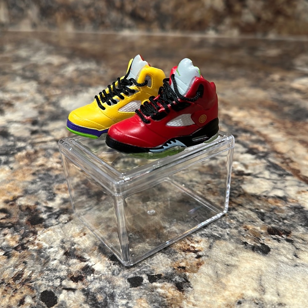 🏀 Pair of 3D PVC Jordan Minisneakers 🏀